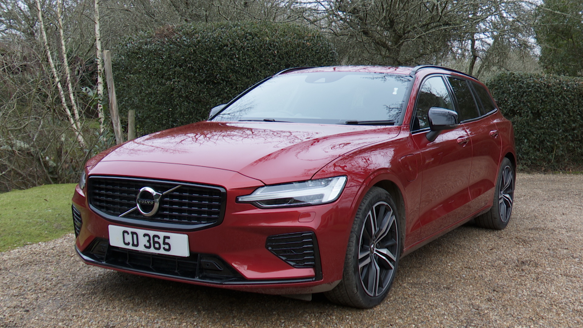 VOLVO V60 SPORTSWAGON 2.0 T6 [350] PHEV Plus Dark 5dr AWD Auto